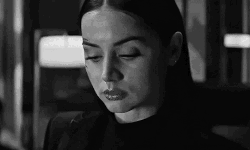 https://s14.gifyu.com/images/bH7nJ.gif