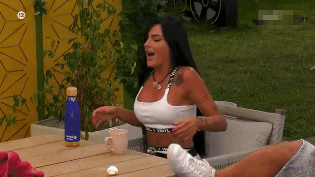 bHCzj.gif