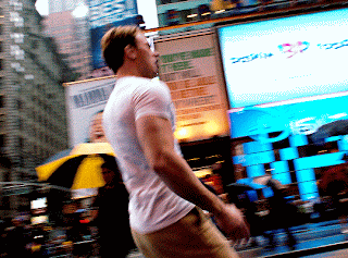 bHn5b.gif
