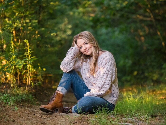 Keep your graduation memories intact in beautiful senior portraits. These pictures will remind you of the significant phase of your life. Contact senior portrait photographers Vermont and learn about traditional and contemporary photography styles. You can choose formal portraits or creative shots according to your unique choice. Use these photos for the school yearbook and graduation announcements.