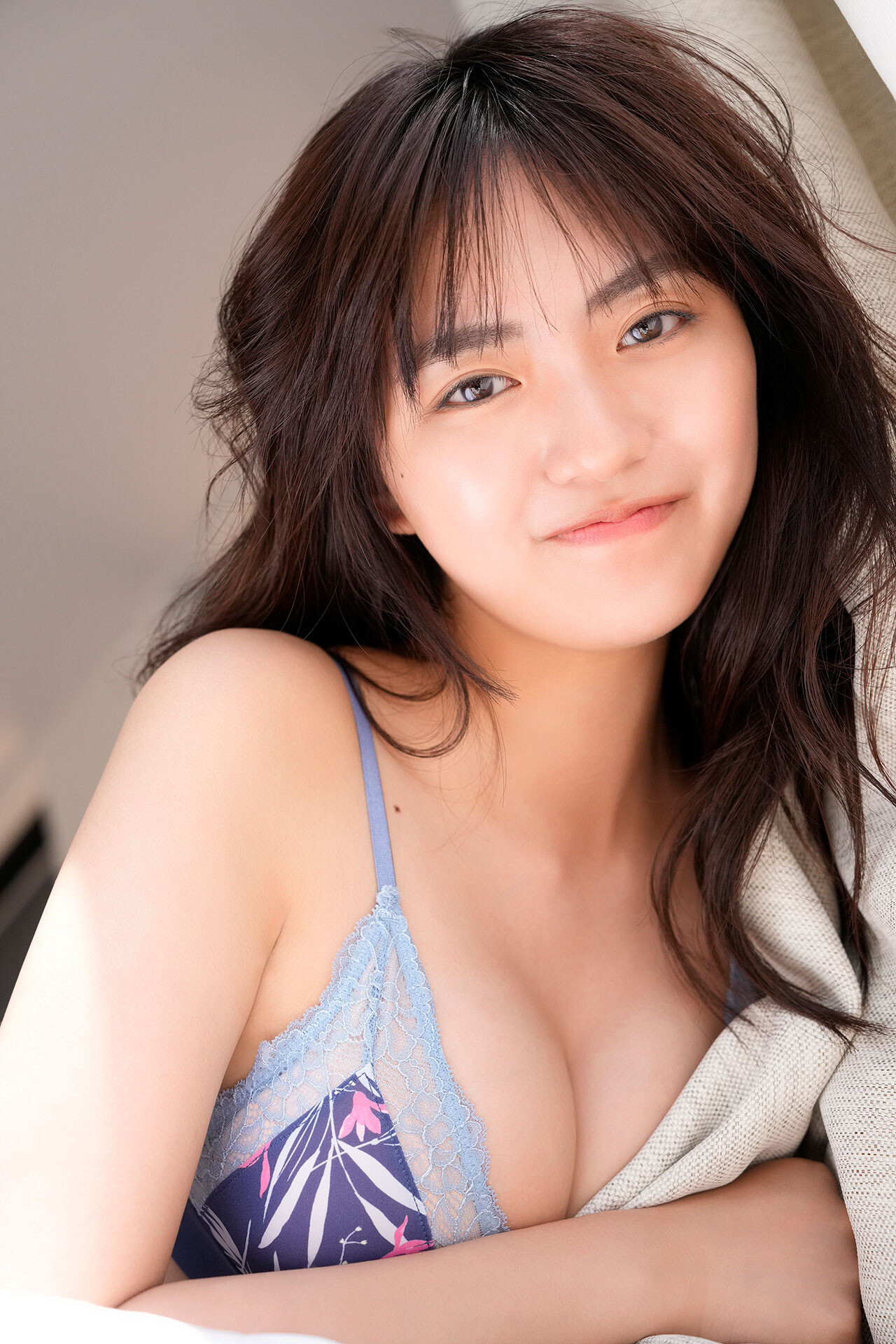 토요다 루나(豊田ルナ, とよだ ルナ) - 플래시 디지털 사진집 2024