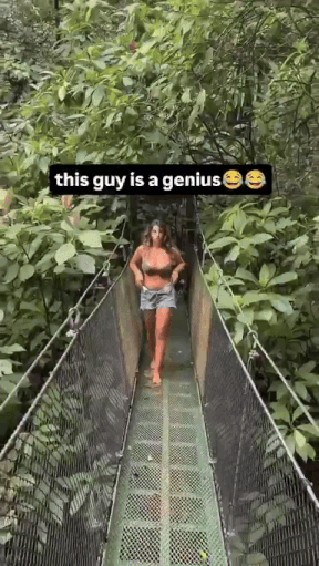 ezgif 4ac21ee906e7f6