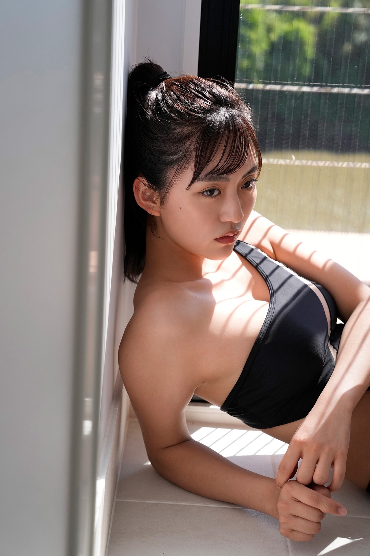 토요다 루나(豊田ルナ, とよだ ルナ) - 플래시 디지털 사진집 2024