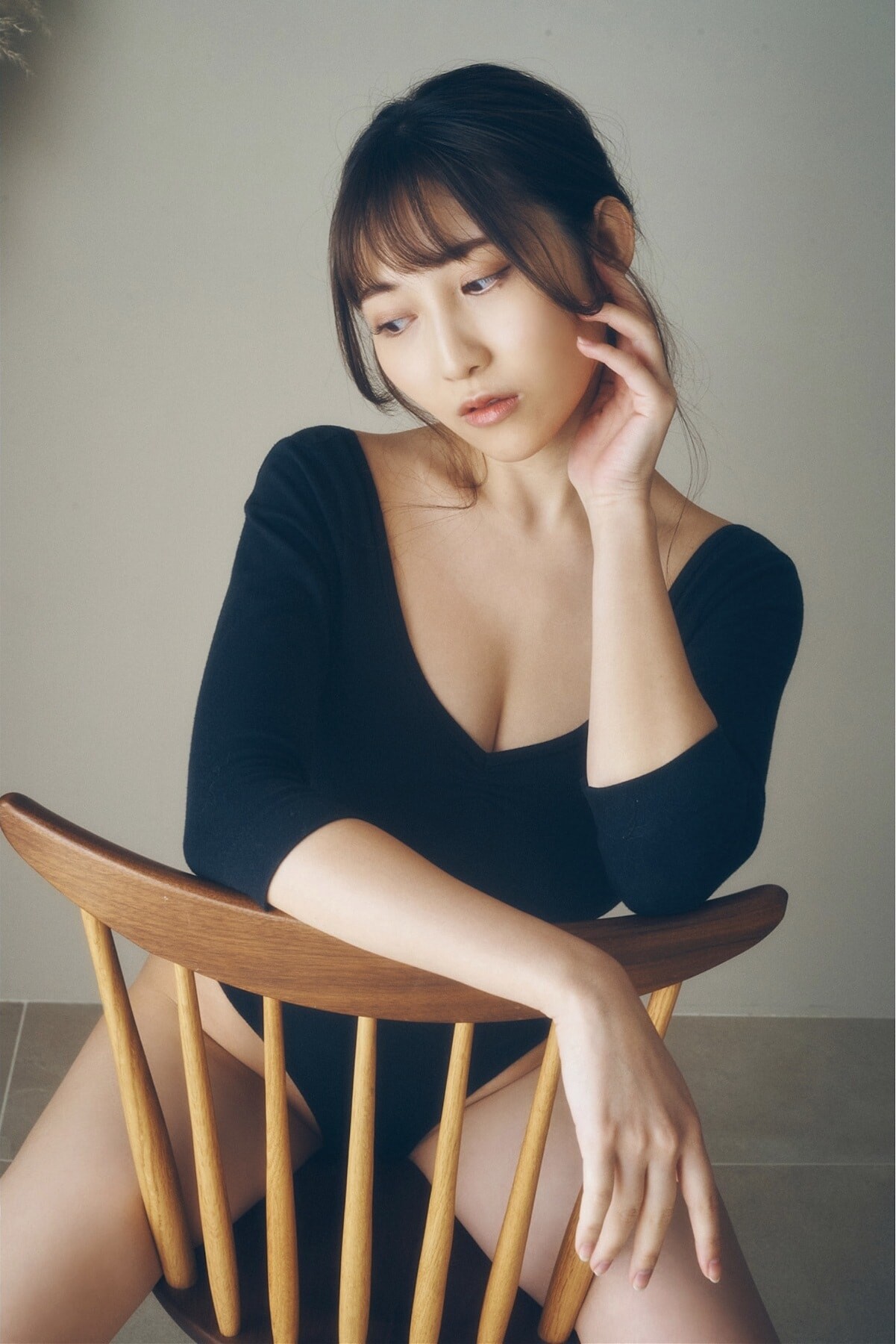 츠지 리리사(辻りりさ, つじ りりさ) - 플래시 디지털 사진집 2022