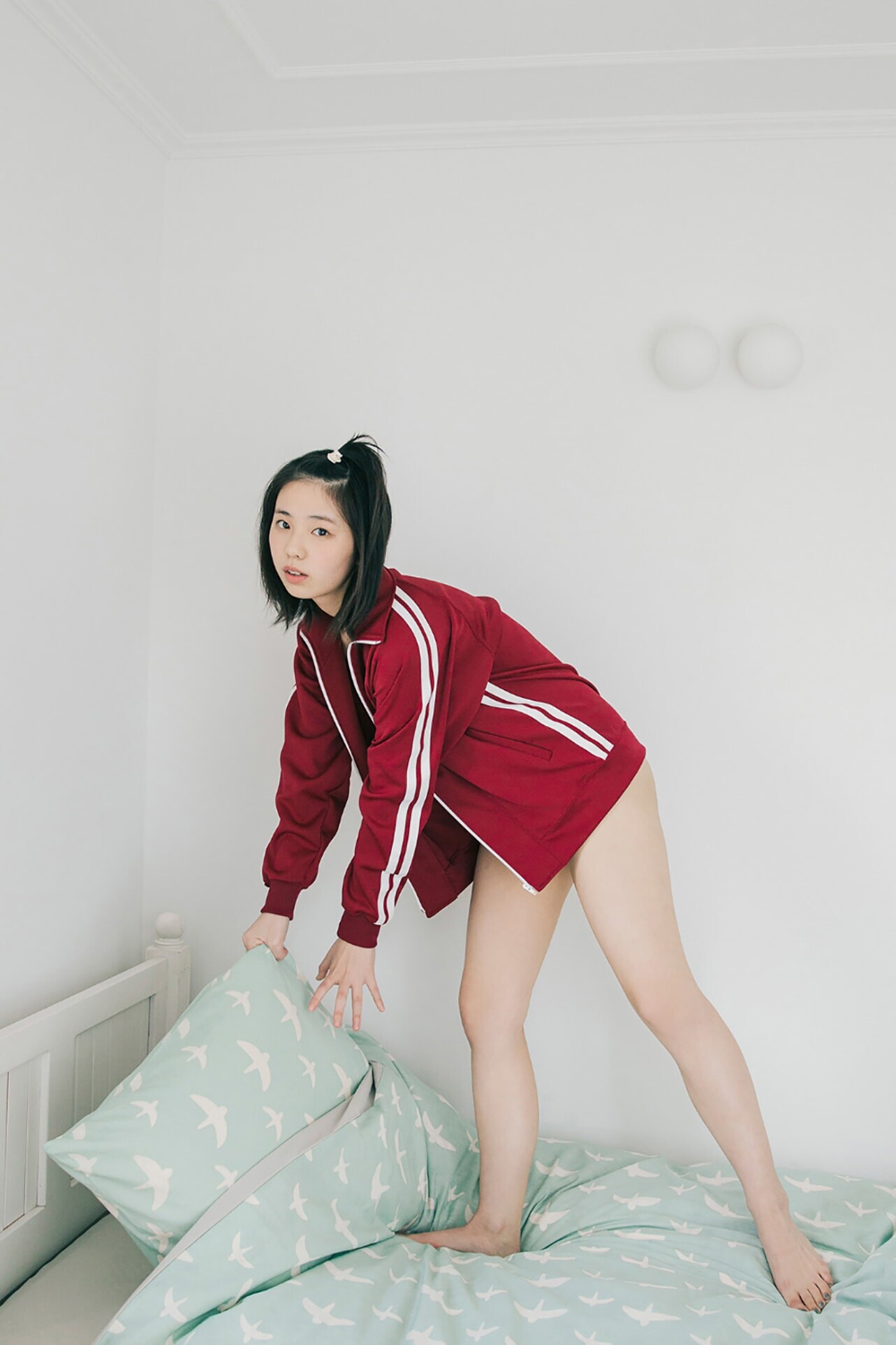 키쿠치 히나(菊地姫奈, きくち ひな) - 플래티늄 플래시 디지털 사진집 2022