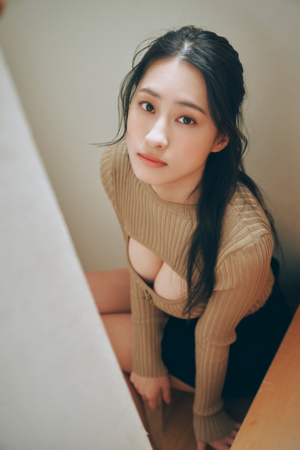 스미다 아야노(澄田綾乃, すみだ あやの) - 플래시 디지털 사진집 2024