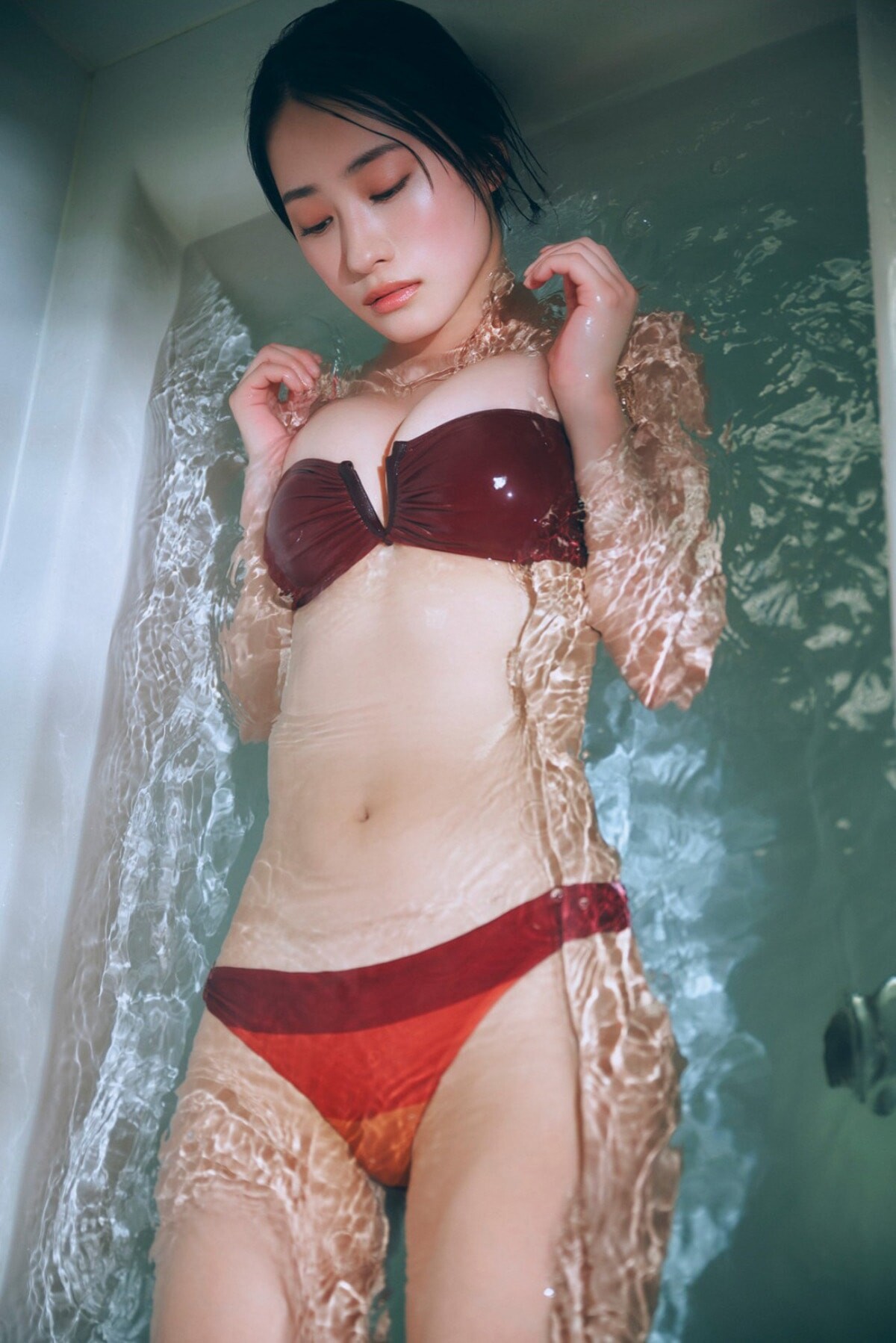 스미다 아야노(澄田綾乃, すみだ あやの) - 플래시 디지털 사진집 2024
