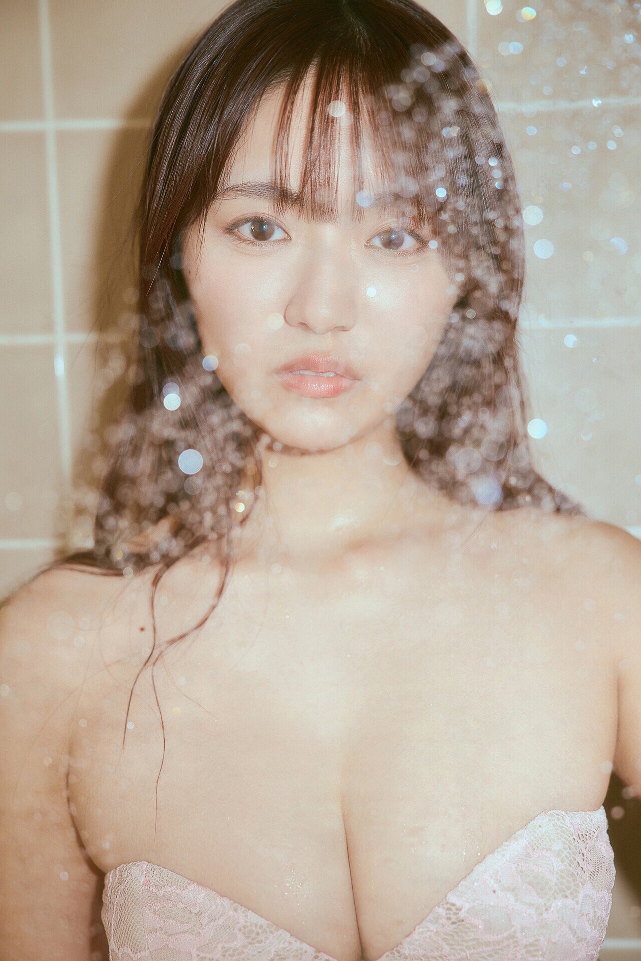 토요다 루나(豊田ルナ, とよだ ルナ) - 플래시 디지털 사진집 2025