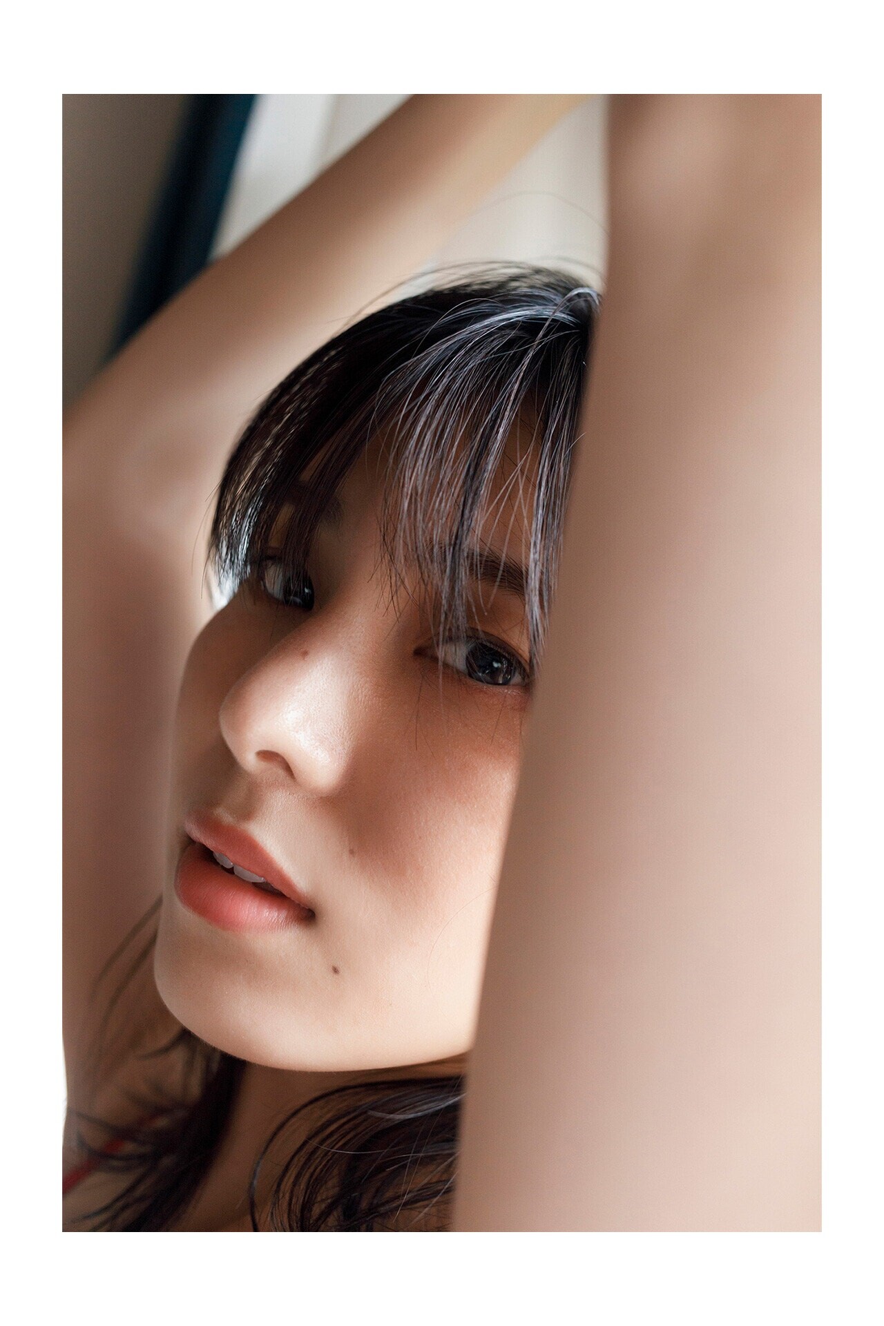 사가라 이오리(相楽伊織, さがら いおり) - 플래시 디지털 사진집 2024