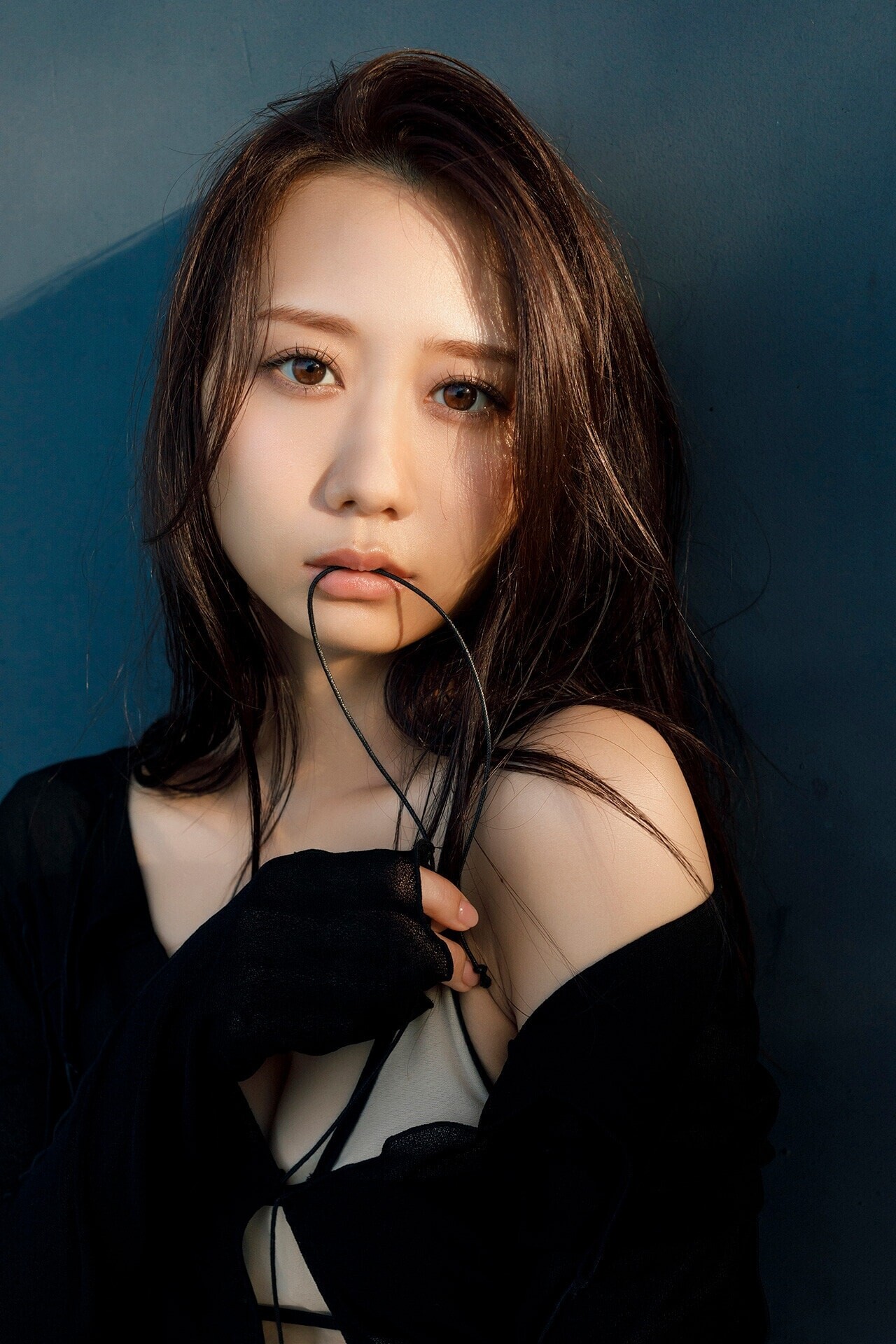 후루하타 나오(古畑奈和, ふるはた なお) - 플래시 디지털 사진집 2024
