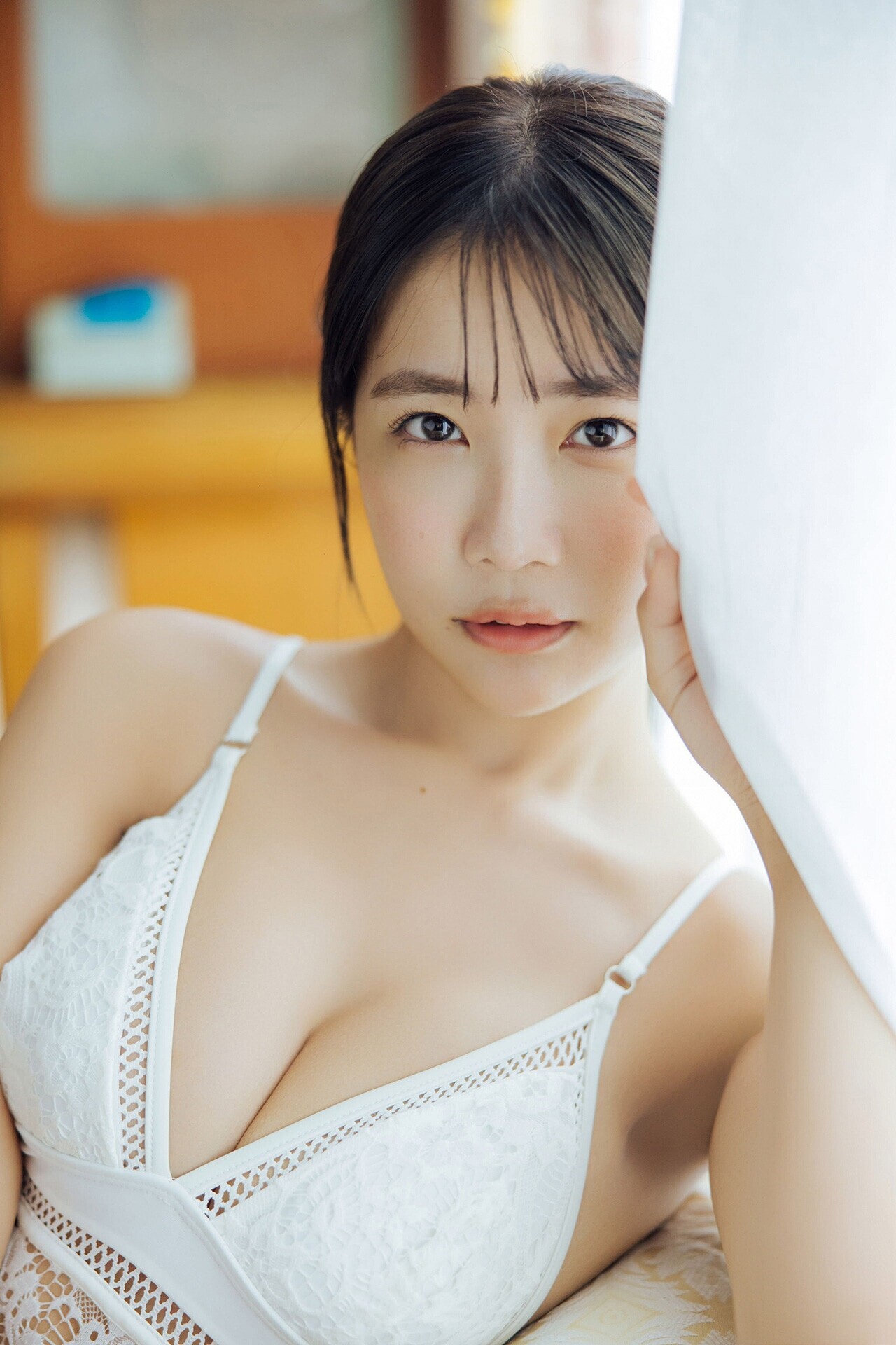 아마우 키스미(天羽希純, あまう きすみ) - 플래시 디지털 사진집 2025