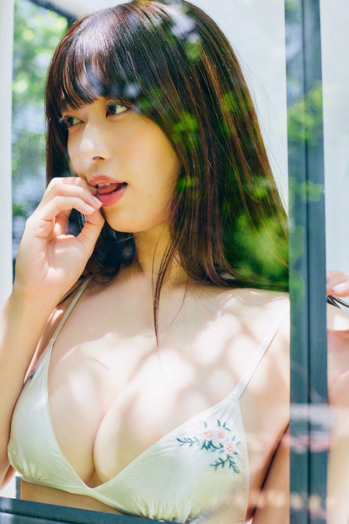 스기모토 마리리(杉本愛莉鈴, すぎもと まりり) - 플래시 디지털 사진집 2024