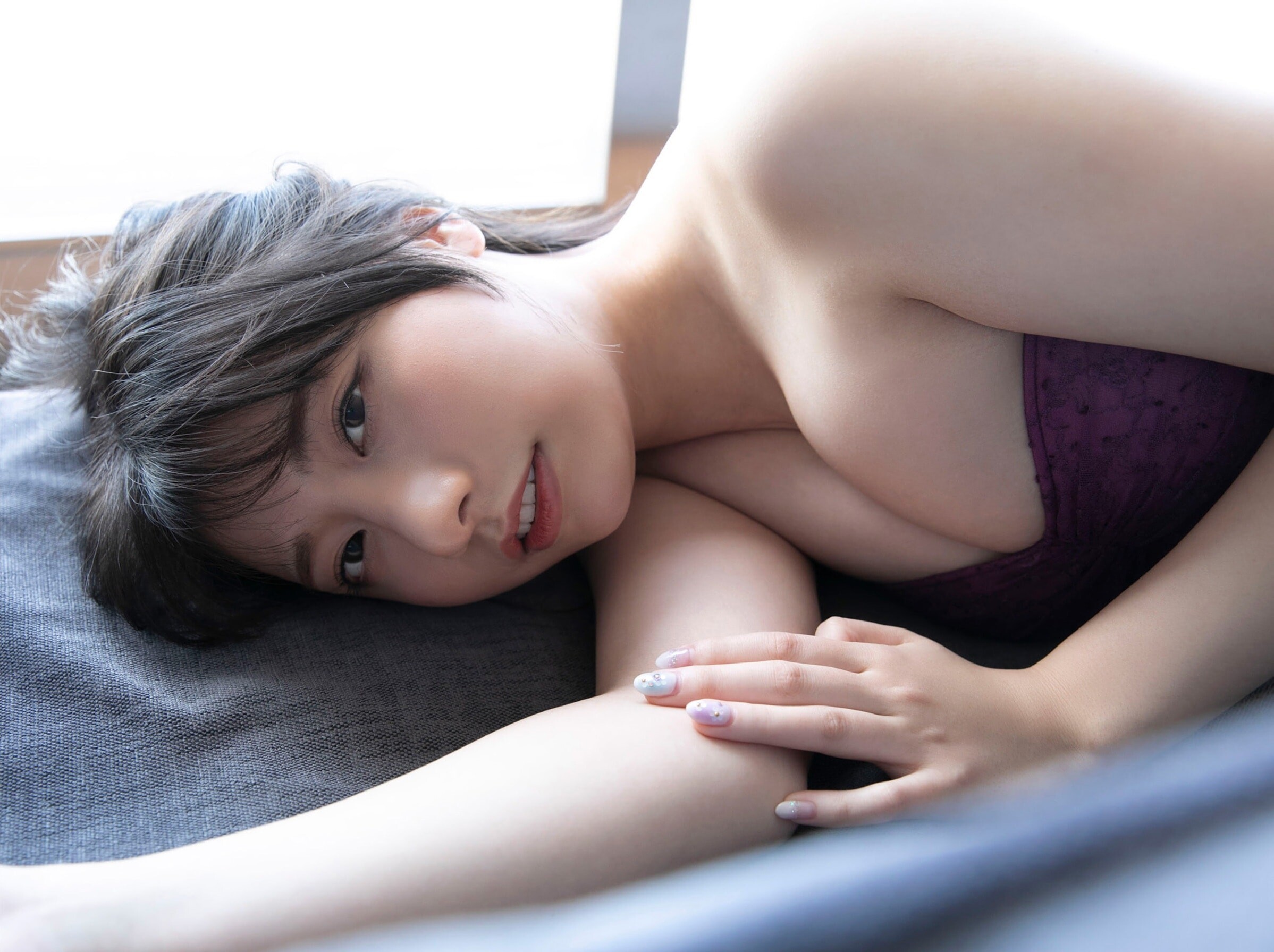 스즈키 유카(鈴木優香, すずき ゆうか) - 플래시 디지털 사진집 2022