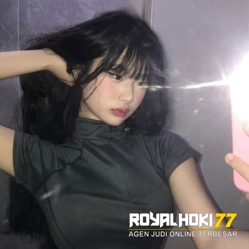ROYALHOKI77
