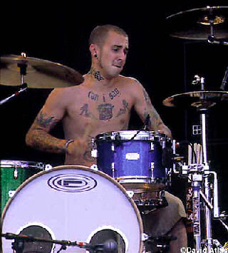 trav
